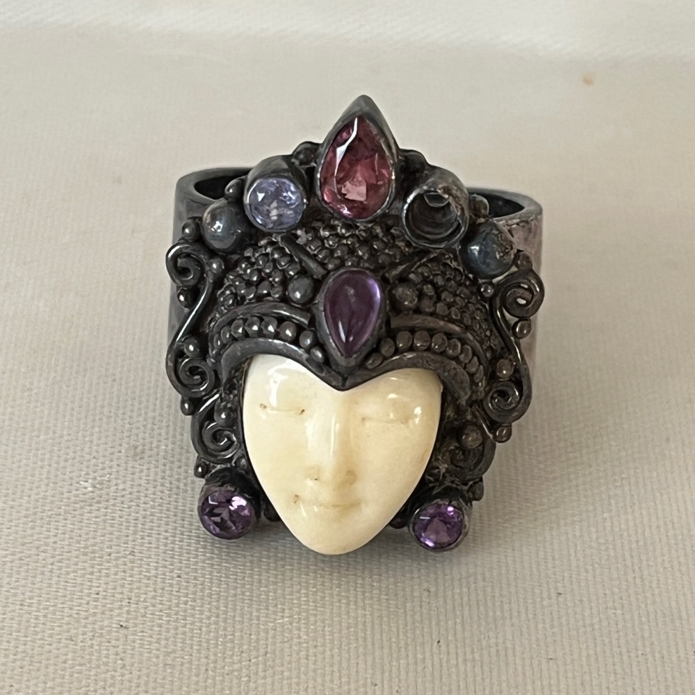 Vintage SAJEN Sterling Silver Goddess Ring Sz 6-8 Purple Stones Ivory Face